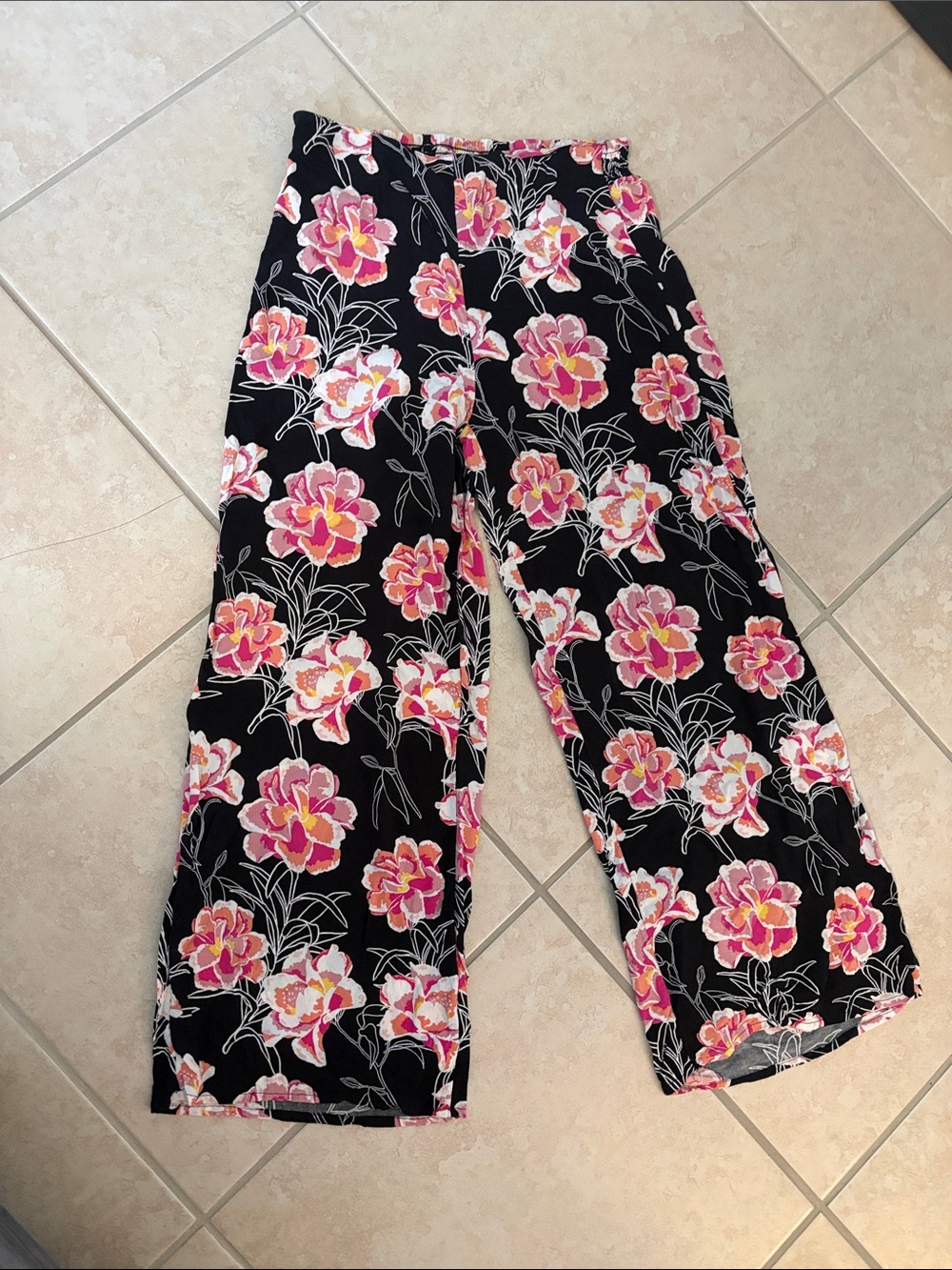 Roxy Black Wide-Leg Pants with Pink Floral Print